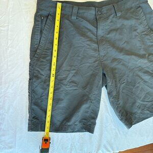North Face Shorts Mens 40 Asphalt Gray Hiking Cargo Pockets Trail Outdoor Casual